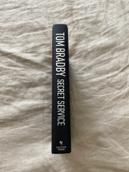 Secret Service (Kate Henderson #1)