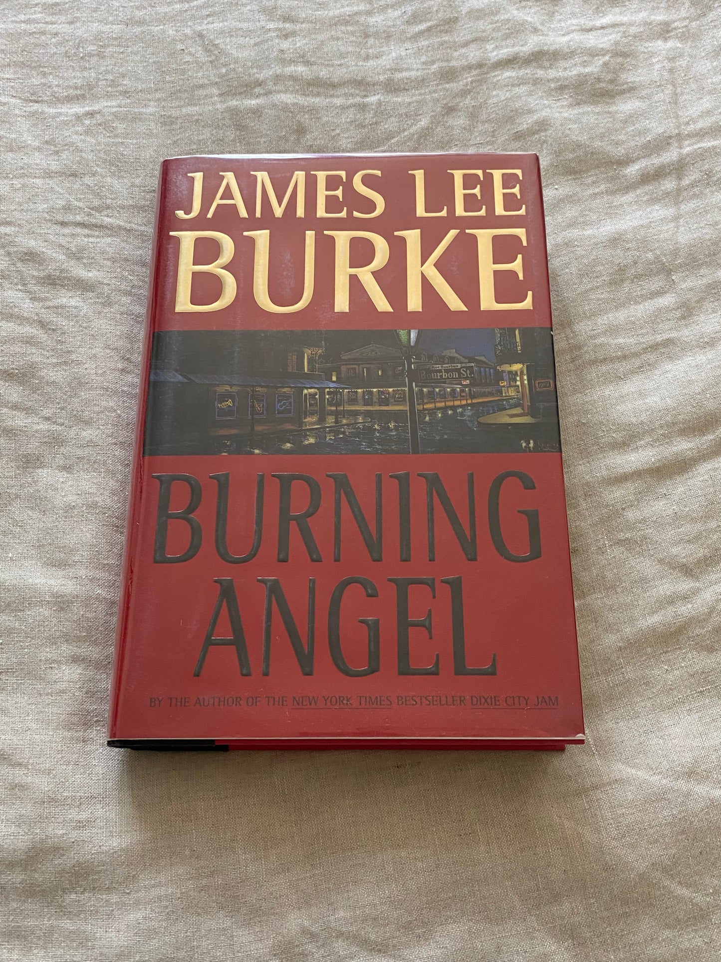Burning Angel (Dave Robicheaux Series #8)